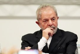 Lula está perplexo com desabastecimento do País, diz deputado petista