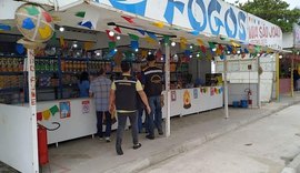 Em Maceió, barracas de fogos de artifícios são fiscalizadas