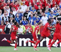Canadá arranca empate contra Bósnia e conquista primeiro ponto em Copas