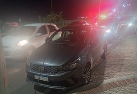Homem é detido após dirigir embriagado e tentar fugir da polícia na Jatiúca