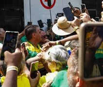 Bolsonaro participa de ato na Avenida Paulista lotada de apoiadores
