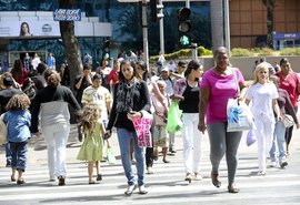 Taxa de desemprego cai no país e fecha 2019 em 11,9%