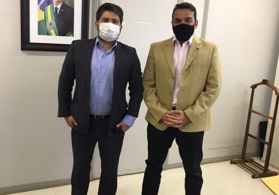 Presidente da CPLA se reúne com gestores do PAA Leite em Brasília