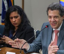 Haddad cobra do Congresso solução para supersalários no funcionalismo