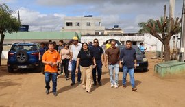 Prefeitura de Palmeira dos Índios avalia melhorias no Estádio Juca Sampaio