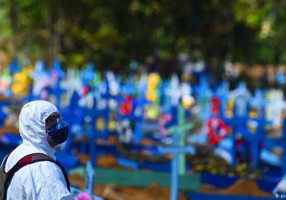 Devido a pandemia, dívida pública bate recorde em 2020