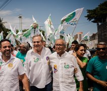 Ronaldo Lessa prestigia lançamento da candidatura do médico Wanderley