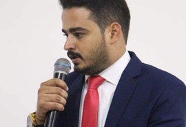Vereador é acusado de sacar arma para adversários