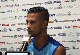 Ricardo Bueno desfalca o CSA por pelo menos três semanas