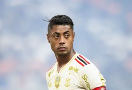 Bruno Henrique é condenado pelo STJD e pega 12 jogos de suspensão