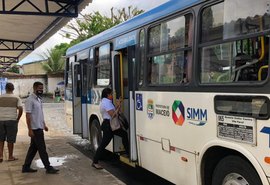 Após reforma, terminal de ônibus da Colina volta a funcionar na capital alagoana
