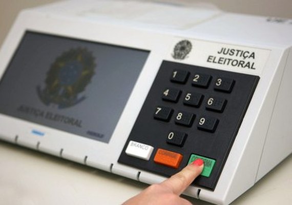 Pesquisa mostra preferências do eleitor de AL para governador, presidente e senador