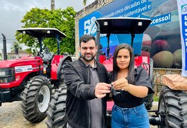 Codevasf fortalece a agricultura familiar em Alagoas com entregas de tratores