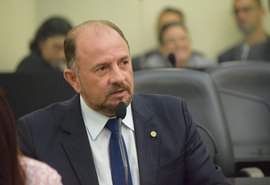 Deputado Antônio Albuquerque perde comando do PTB em Alagoas