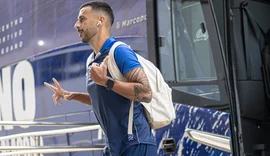 Volante negocia saída do CSA