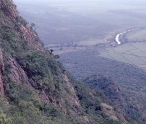 Camas pré-históricas revelam hábitos sofisticados de humanos há 200 mil anos