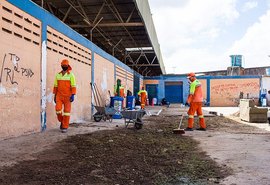 Mercado da Produção volta a fechar domingo à tarde e segunda