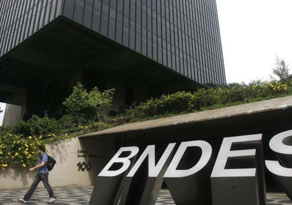 BNDES lança Plano de Estímulo à Aposentadoria nesta segunda-feira (20)