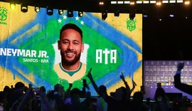 Álbum da Copa terá atualização de jogadores após convocação do Brasil