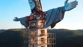 Resposta afiada: Renato filho rebate farpa de perfil carioca sobre 'cópia do cristo'