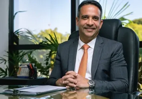 Paulo Dantas antecipa pagamento de salário dos servidores de Alagoas