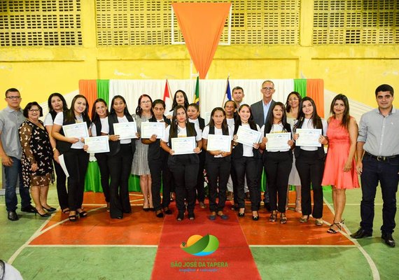 Prefeitura realiza formatura dos cursos do Pronatec Mulheres Mil