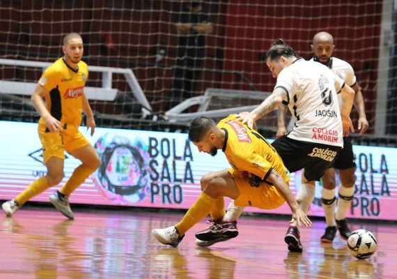 Magnus e Corinthians decidem a Liga Nacional de Futsal neste domingo