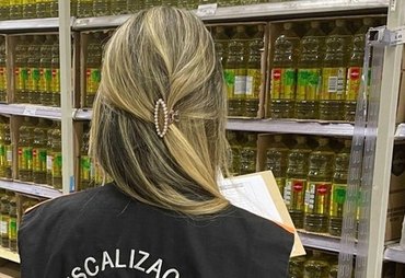 Preços disparam e variam até 80% em alimentos básicos na capital