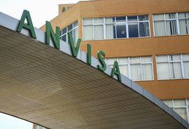 Anvisa recebe pedido de uso emergencial de medicamento contra covid-19