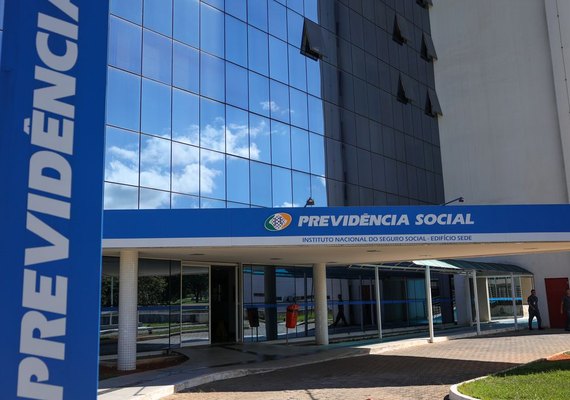 INSS inicia pagamento da segunda parcela do 13º para aposentados e pensionistas