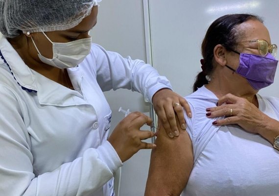 Prefeitura de São José da Laje não vai mais vacinar comerciantes antes do determinado