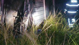 Vídeo: Idoso fica ferido após capotamento de veículo na AL-215, em Marechal Deodoro