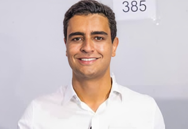 JHC avisa base política que pretende renunciar para concorrer ao governo do Estado