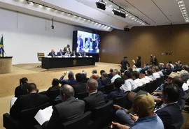 Cooperativismo cobra urgência contra avanços das importações de leite