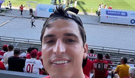 Ex-BBB prestigia final do Alagoano em Maceió; confira