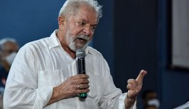 Lula defende ‘abrasileirar’ o preço da gasolina para controlar alta