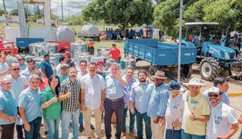 CPLA recebe tanques de leite e tratores adquiridos por meio de emenda do senador Fernando Collor