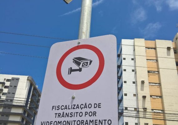 SMTT segue com instalações de novas câmeras