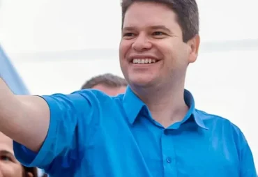 Senado: Davi foca em renovação, enquanto adversários buscam alianças