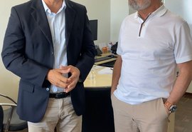 Sindicato da saúde se reúne com secretário e inicia processo de negociação