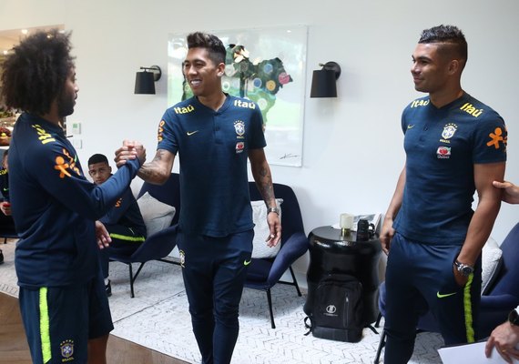 Marcelo e Casemiro chegam e Seleção está completa em Londres
