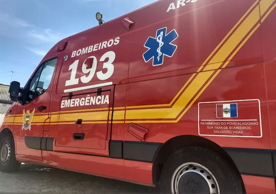 Trabalhador é atingido por carga de 250 kg em empresa de reciclagem, em Maceió