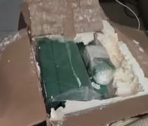 Homem é preso ao receber encomenda com mais de 4 kg de maconha em Alagoas
