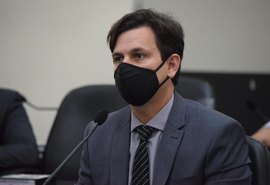 Deputado destaca criação de leitos de UTI na cidade de Penedo