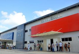 Acidente no bairro do Farol deixa quatro pessoas feridas nesta terça