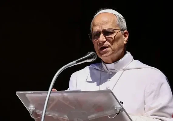 Papa Leão XIV pede paz e diálogo no Irã e na Síria