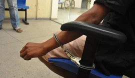 Homem é preso por violência doméstica e agressão a policial em Maceió