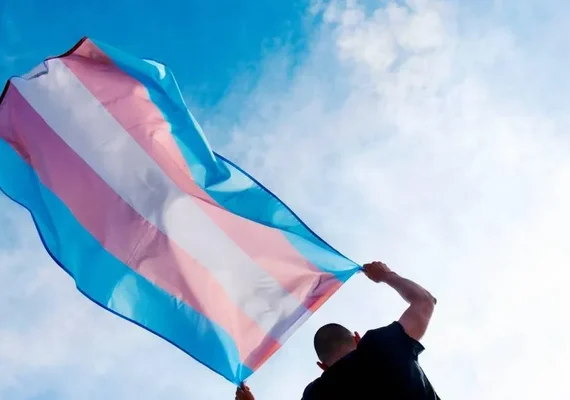 Ufal aprova cotas para pessoas trans nos cursos de graduação