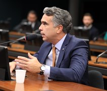 Em Comissão da Educação, Rafael Brito cobra engajamento de parlamentares para solucionar greve nas universidades federais