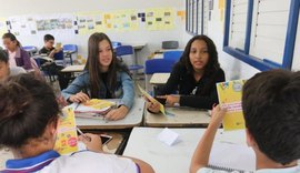 Lista: 30 escolas estaduais alagoanas superam média nacional do IDEB